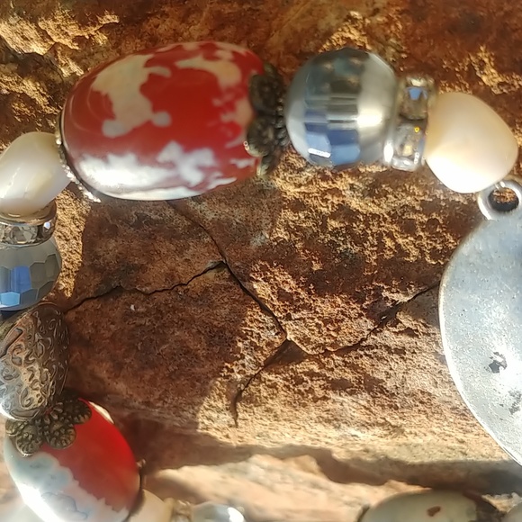 Silver & Beaded Bracelet - Picture 4 of 6